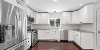 12 Broadway St unit: 12 Gallery 6