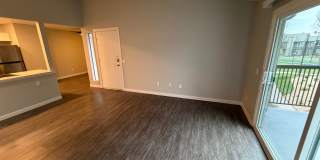 The James Apartments Gallery 14
