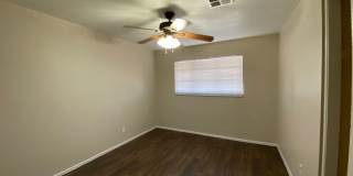 3 Bedroom Home in Phoenix with lots of character! Gallery 18