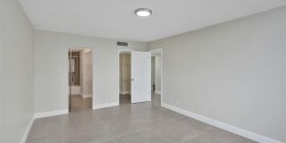 4222 Inverrary Boulevard Gallery 34