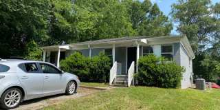 2Bed/1Ba Duplex close to Downtown Concord Fully Renovated with Laundry Room on Site Gallery 1