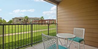 Crenshaw Grand Apartments Gallery 16