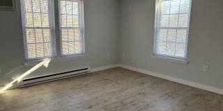 82 Longview Street Gallery 12