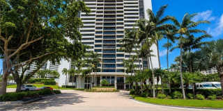 5601 TURTLE BAY Dr W Gallery 1