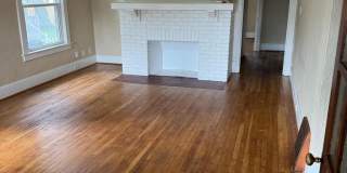 127 University Boulevard - Lower Gallery 9