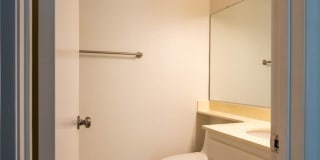 2321 S Magnolia Gallery 19