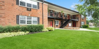 The Hinsdale Apartment Homes Gallery 7