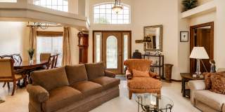 13600 Lakeshore Dr Gallery 4