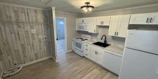 120 N Jefferson Cir Gallery 2