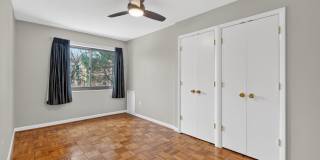 Professionally Managed, 2 Bedroom Corner Unit // Glover Park // Parking Included Gallery 13
