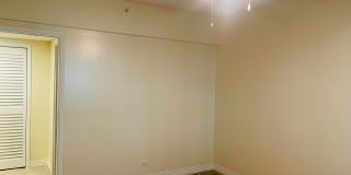 Rarely available 1-bedroom 1-bath condo in 21 Craigside Gallery 15