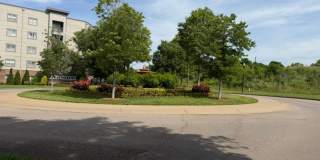 Knoxville 37922 - 2 bedroom, 2.5 bath Townhome in Northshore Town Center - Contact Ed Johnson (865) 924-5045 Gallery 6