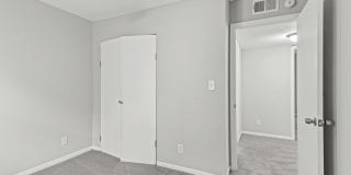 Summer Special! Updated 3BR Townhome with Basement + $250 Off First Month’s Rent Gallery 17