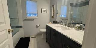 Fully Furnished West Side Location Gallery 11