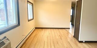 424 Elgin Avenue Gallery 8