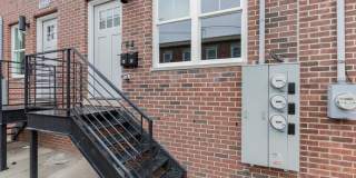 2057 East Rush Street - 1 Gallery 14