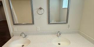 3 Bedroom / 2 Bath Home - Bespoke Elegance in the University District! Gallery 30