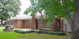 3729 Village Oak Cove Gallery 18