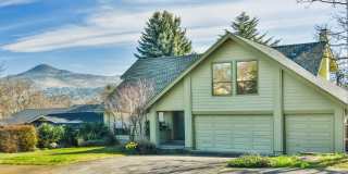 Incredible Peaceful View of the Valley 3 bed 2.5 bath 3 Car Garage Gallery 1