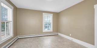 247 Spruce Street Gallery 15