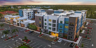 55+ Active Adult Apartment Homes - The Pointe at Lakewood Ranch Gallery 23
