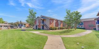 Towne Centre Village Gallery 24