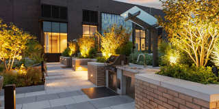 Cortland Rosslyn Gallery 44