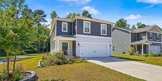 459 CURRANT Circle Gallery 1