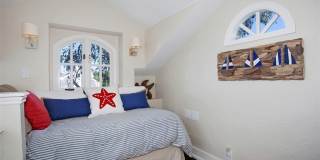 441 Carnation Avenue Gallery 19