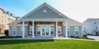 22 Clover Lane Gallery 14