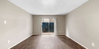 Alamo Oaks Gallery 14