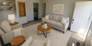 Charming 1 Bedroom Home with Large Yard  Garage Gallery 1