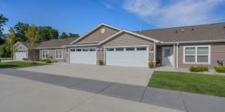 Redwood Rochester Hills Gallery 1