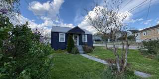 950 Morgan Avenue -One Level Living with 2 bedrooms and 2 baths Gallery 1