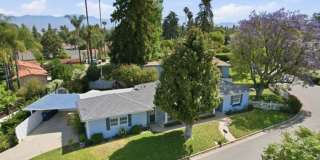 Charming 4 bedroom, South Redlands corner lot home just waiting for you to call home! Gallery 20