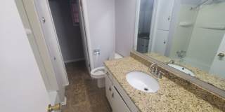 Nice 4 bedroom 1.5 bath home close to U of A and I-49 Gallery 4