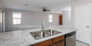 Lovely 3 Bedroom, 2 Bath Home with Den in Southeast Tucson (Irvington/Camino Seco) Gallery 7