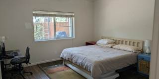 COMING SOON in August! Furnished Townhome in Boulder Pointe with All Utilities included - 3 bedroom 2.5 bathroom Gallery 9