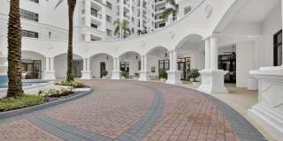 233 S Federal Highway Gallery 22