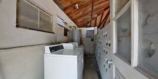 Charming Apartment with Wood Floors & Convenient Amenities Gallery 14