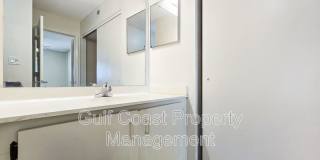 6033 34th Street West Gallery 11