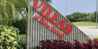 8071 SE Villa Circle Gallery 12