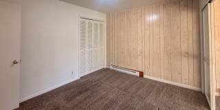 RENT SPECIAL: ½ Off First Full Month's Rent With One Year Lease!  ~ 227 24th Gallery 16