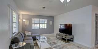 418 SE 4TH ST #418 DANIA, FL 33004 Gallery 1
