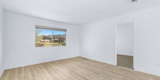 Move in Special $500 Deposit and One Month Free! Gallery 6