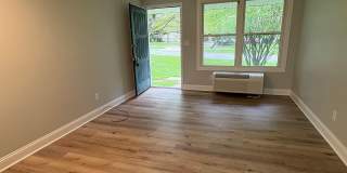 Fresh, Efficient Kent Rental with Water, Sewer & Trash Included Fresh, Efficient Kent Rental with Water, Sewer & Trash Included Gallery 2
