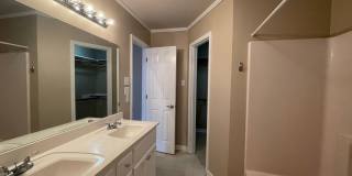 3 Bedroom House Near Shenandoah Gallery 14