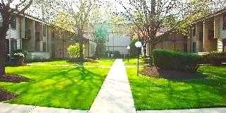 11 TWIN RIVERS Drive Gallery 1