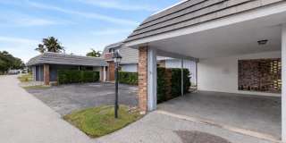 423 Pine Tree Court Gallery 2