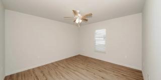 4311 Bates Street Gallery 1